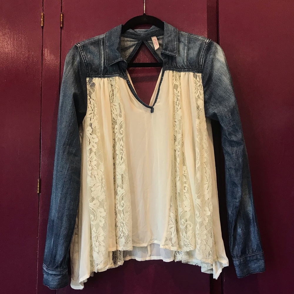 Free People lace and jeans flowing long sleeve M
